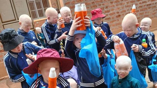 Weitere Unterstützung für Kids mit Albinismus